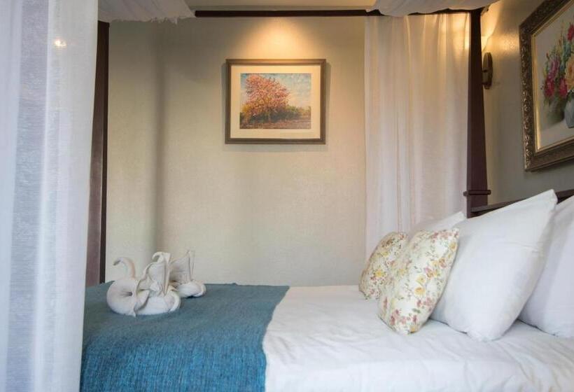 Одноместный Номер Вид на Сад, La Villa Boutique