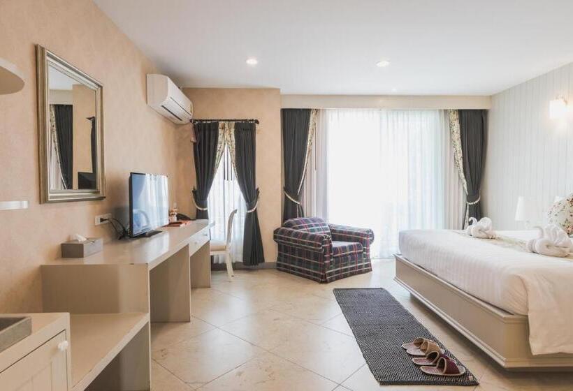 Номер Стандарт Вид на Бассейн, La Villa Boutique