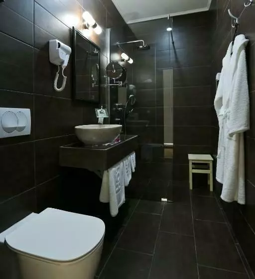 اتاق استاندارد یک نفره, Garni Hotel Zen