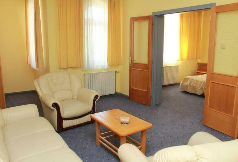 آپارتمان 1 خوابه, Prezident