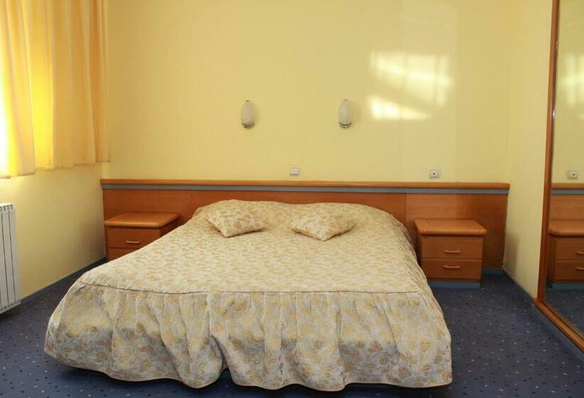 آپارتمان 1 خوابه, Prezident