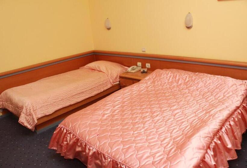 اتاق استاندارد یک نفره, Prezident