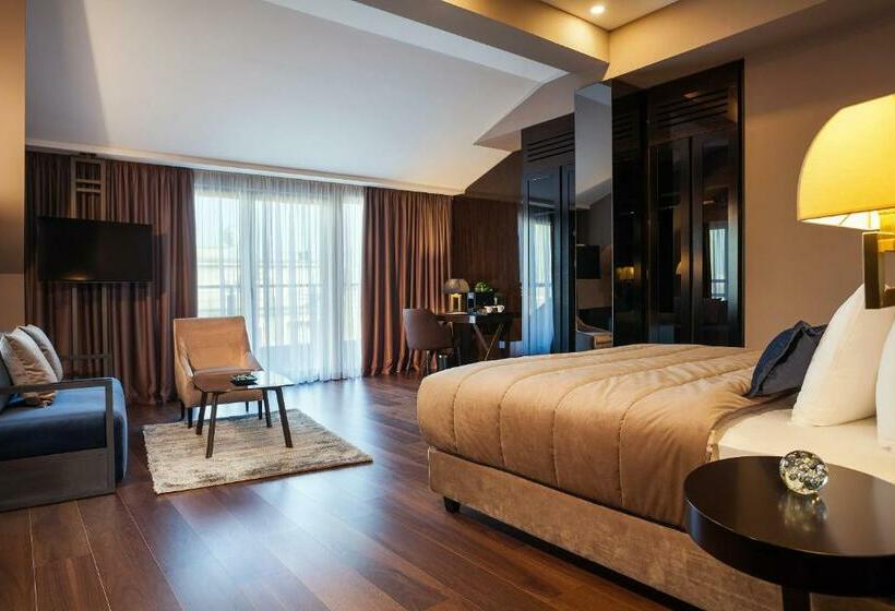 سوییت جونیور با بالکن, Saint Ten Boutique Hotel, Small Luxury Hotels