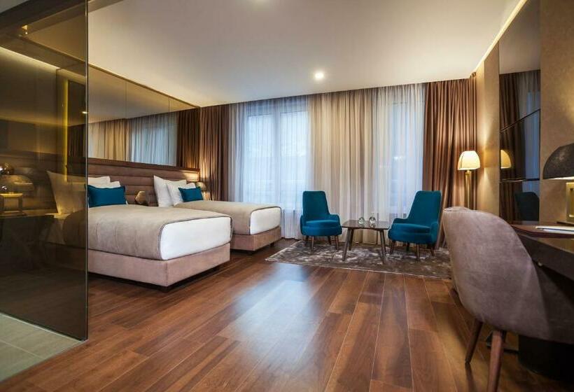 اتاق اجرایی, Saint Ten Boutique Hotel, Small Luxury Hotels