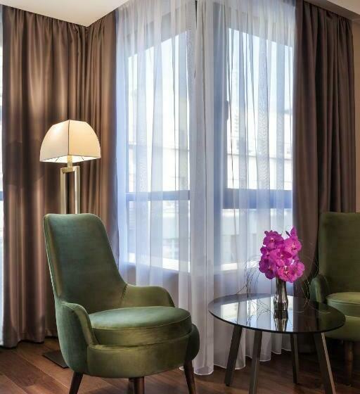 اتاق اجرایی, Saint Ten Boutique Hotel, Small Luxury Hotels