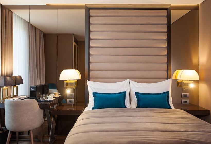 اتاق کلاسیک, Saint Ten Boutique Hotel, Small Luxury Hotels