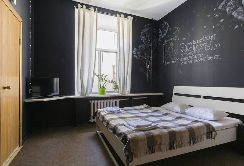 スタンダードルーム, Mir Na Nevskom