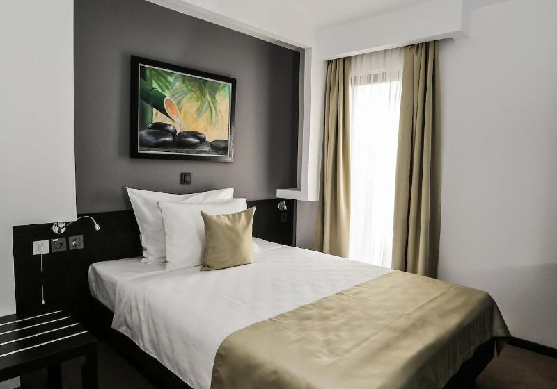 اتاق استاندارد یک نفره, Garni Hotel Zen