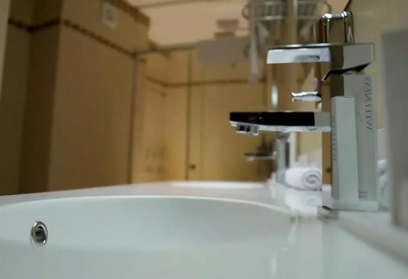 اتاق لوکس, Orbis Design Hotel & Spa