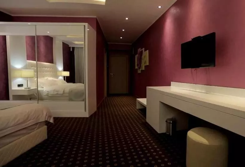 اتاق لوکس, Orbis Design Hotel & Spa