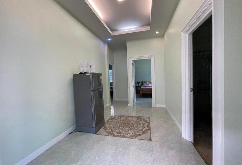 Бунгало Стандарт Вид на Сад, Blue Beach Bungalow