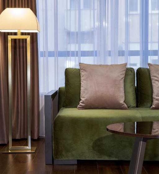 اتاق اجرایی, Saint Ten Boutique Hotel, Small Luxury Hotels