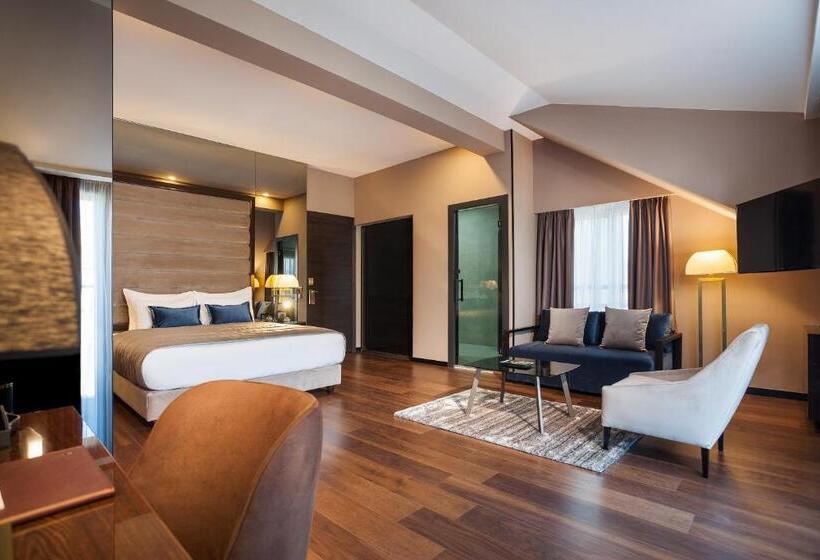 سوییت جونیور با بالکن, Saint Ten Boutique Hotel, Small Luxury Hotels