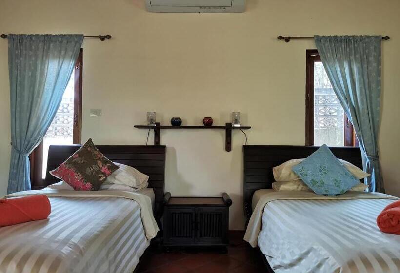 标准间, Tuna Resort