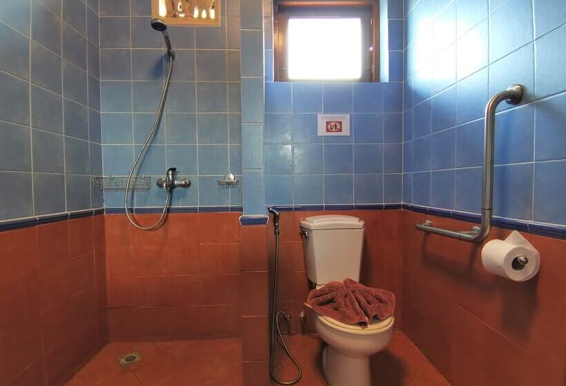 标准单人间, Tuna Resort