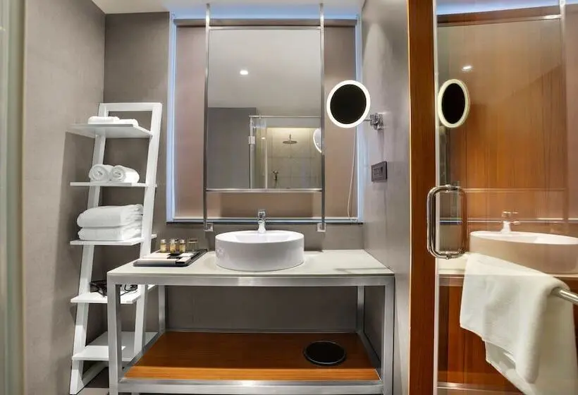 Deluxe Kamer met Balkon, De Mandarin Goa