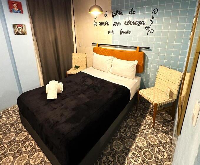 سوییت جونیور, Mala Vecindad Centro Historico