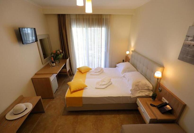 Chambre Standard avec Balcon, Artemis Plaza