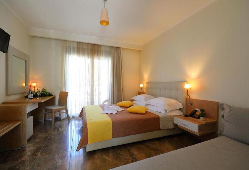 Chambre Standard avec Balcon, Artemis Plaza