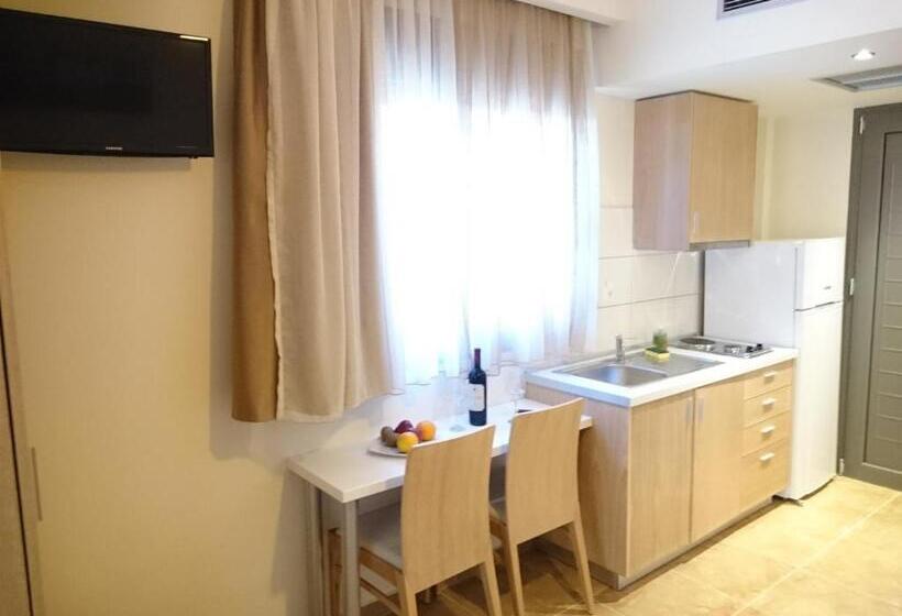 Suite, Artemis Plaza