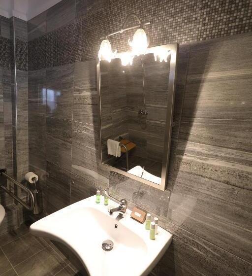 Studio Standard, Artemis Plaza