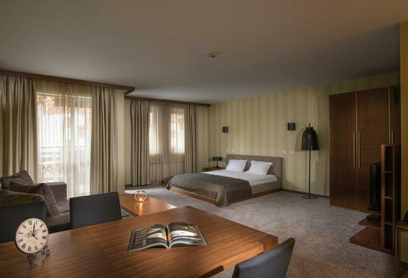 주니어 스위트, Boutique Hotel Uniqato