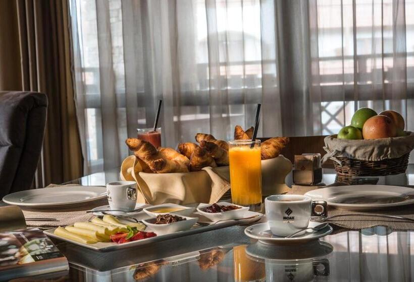 Номер Дюплекс, Boutique Hotel Uniqato