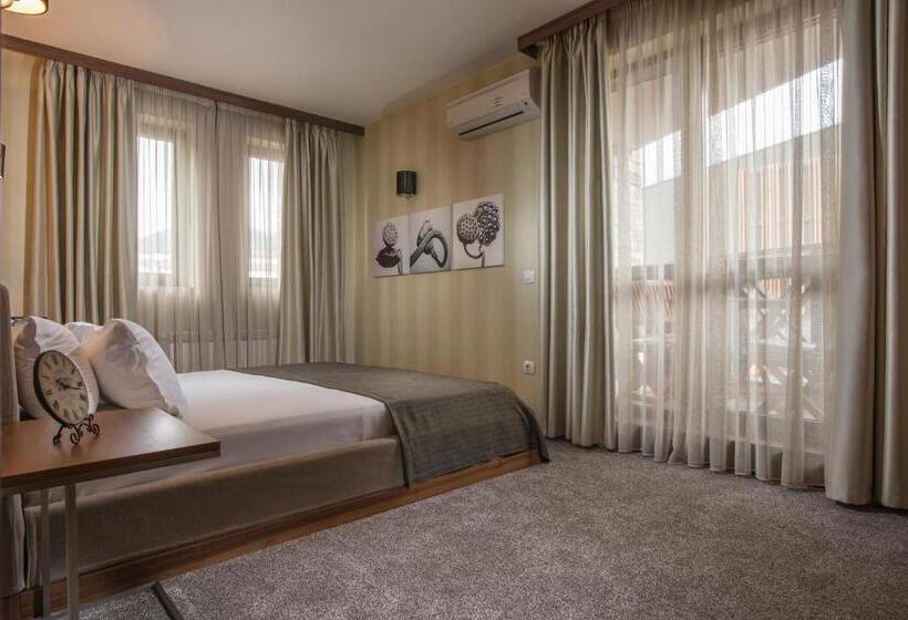 Люкс 2 Спальни, Boutique Hotel Uniqato