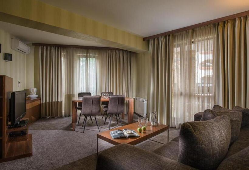 스위트, Boutique Hotel Uniqato