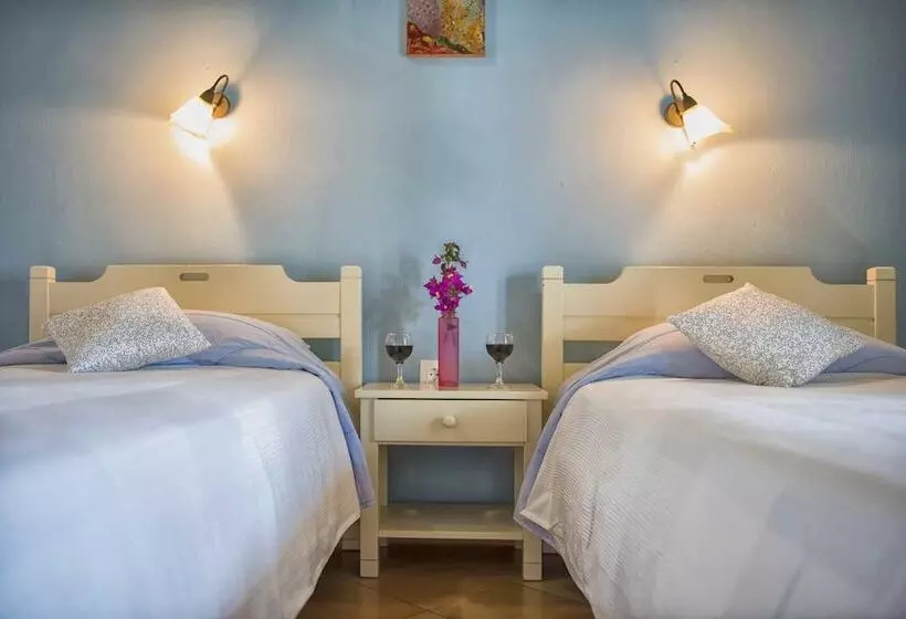 استودیو خانوادگی, Elli Beach Apartments And Studios