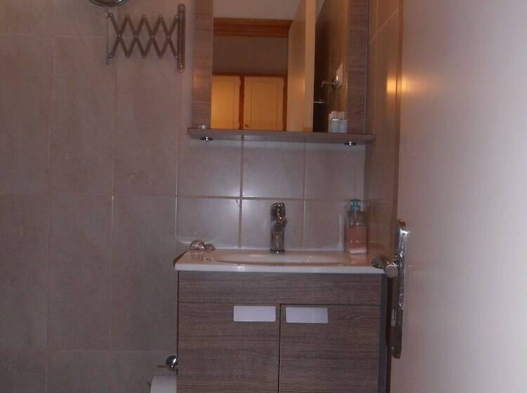 패밀리 스튜디오, Elli Beach Apartments And Studios