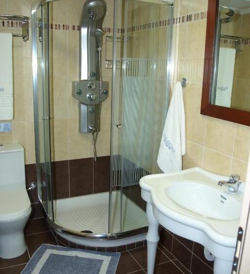 חדר דלוקס נוף לים, Anastazia