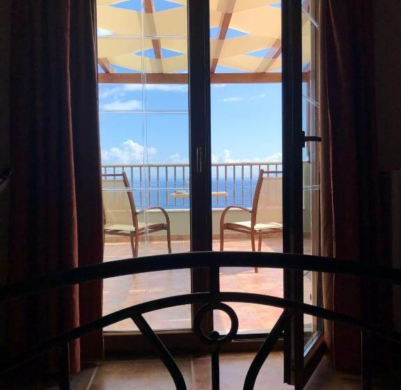 חדר דלוקס עם מרפסת נוף לים, Anastazia