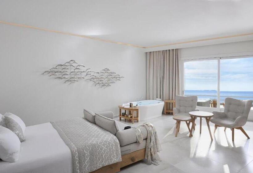Deluxe Suite Sea View, Anax Resort And Spa