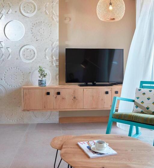 غرفة قياسية مطلّة علي حمام السباحة, Domes Noruz Chania, Autograph Collection  Adults Only