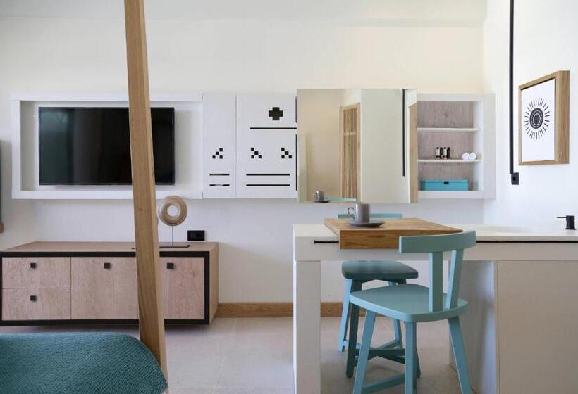 غرفة أساسية, Domes Noruz Chania, Autograph Collection  Adults Only