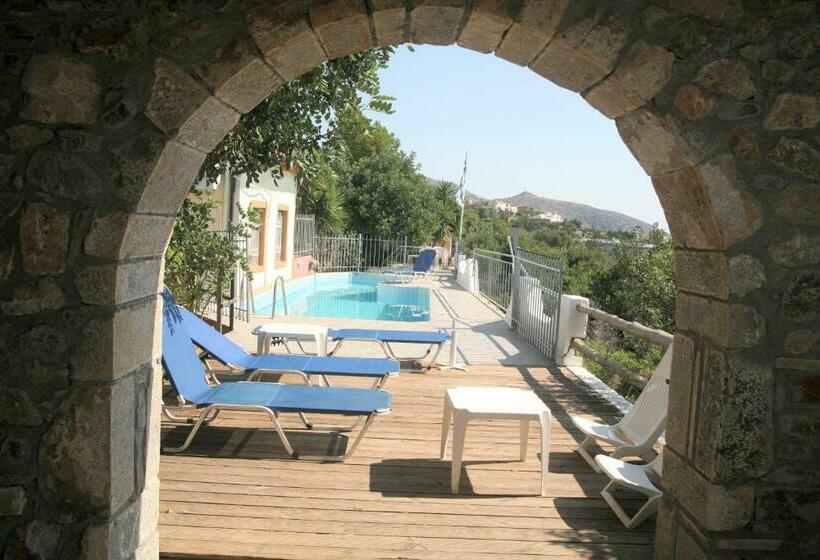 1ベッドルームアパートメント, Eliza