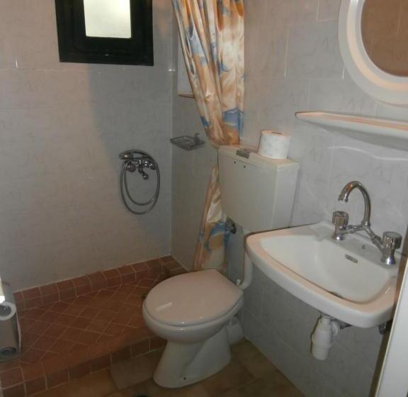 2ベッドルームアパートメント, Eliza