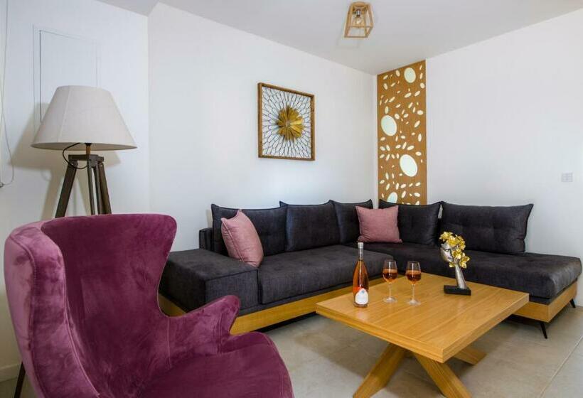 エクゼクティブスイート, Lilium Luxury Suites