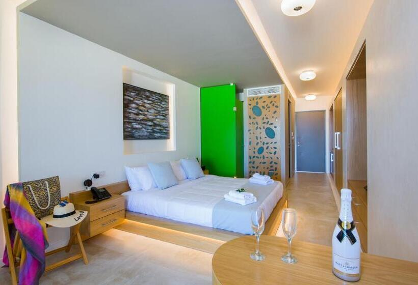 オーシャンビュースーペリアースイート, Lilium Luxury Suites