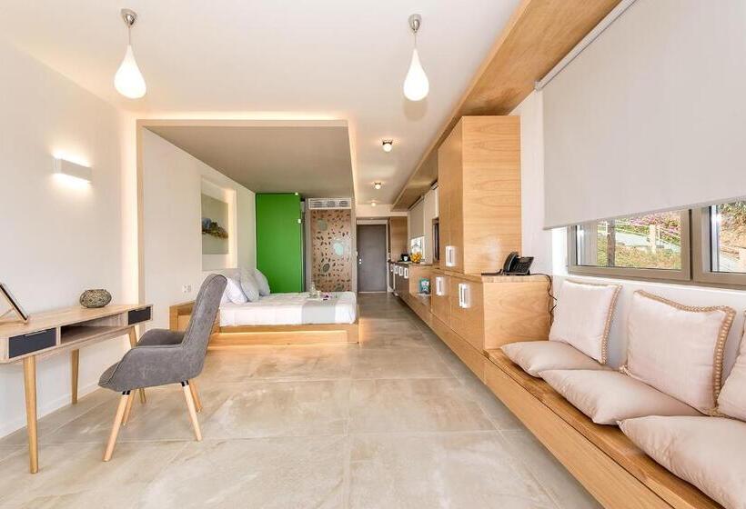 オーシャンビュースーペリアースイート, Lilium Luxury Suites