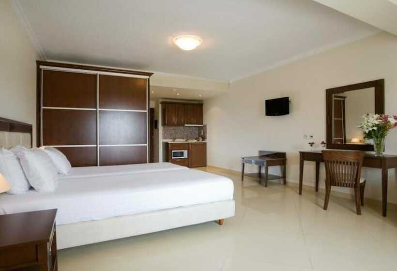 Студия Стандарт, Royal Nidri Hotel & Apartments
