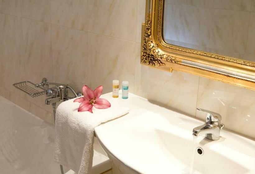 Апартаменты 1 Спальня, Royal Nidri Hotel & Apartments