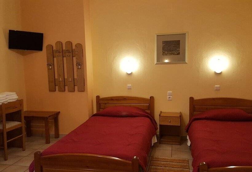 اتاق استاندارد چهار تخته, Spanias