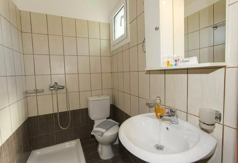 Chambre Standard Quadruple Vue Mer, Studio Ristas 2