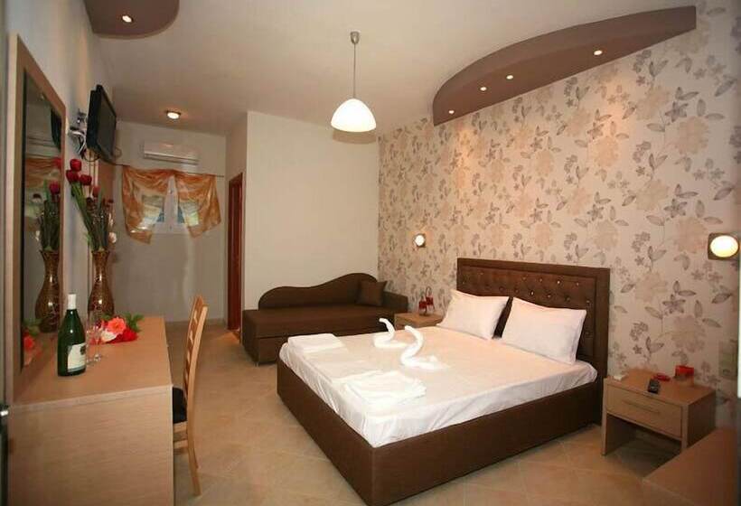 غرفة قياسية مطلّة علي الحديقة, Studio Ristas 2