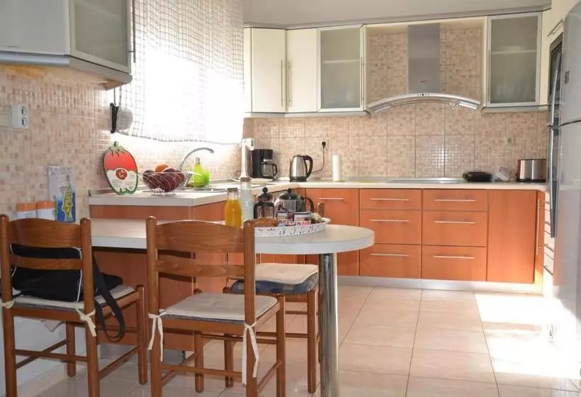 ویلای 1 خوابه, Platoni Elite