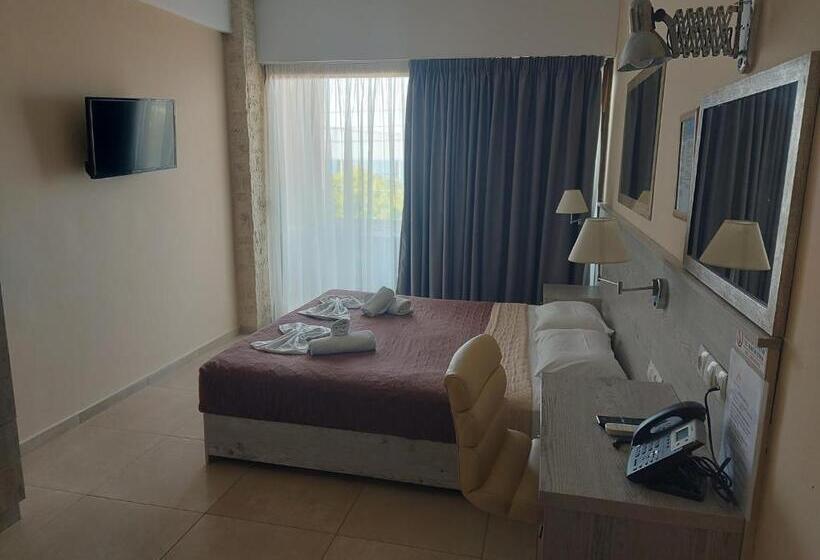 إستوديو قياسى مطل على البحر, The Santo George Beach Resort