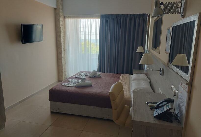 إستوديو قياسى مطل على البحر, The Santo George Beach Resort