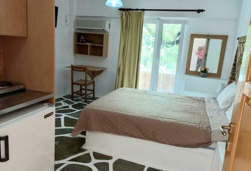 스탠다드 스튜디오, Villa Rena